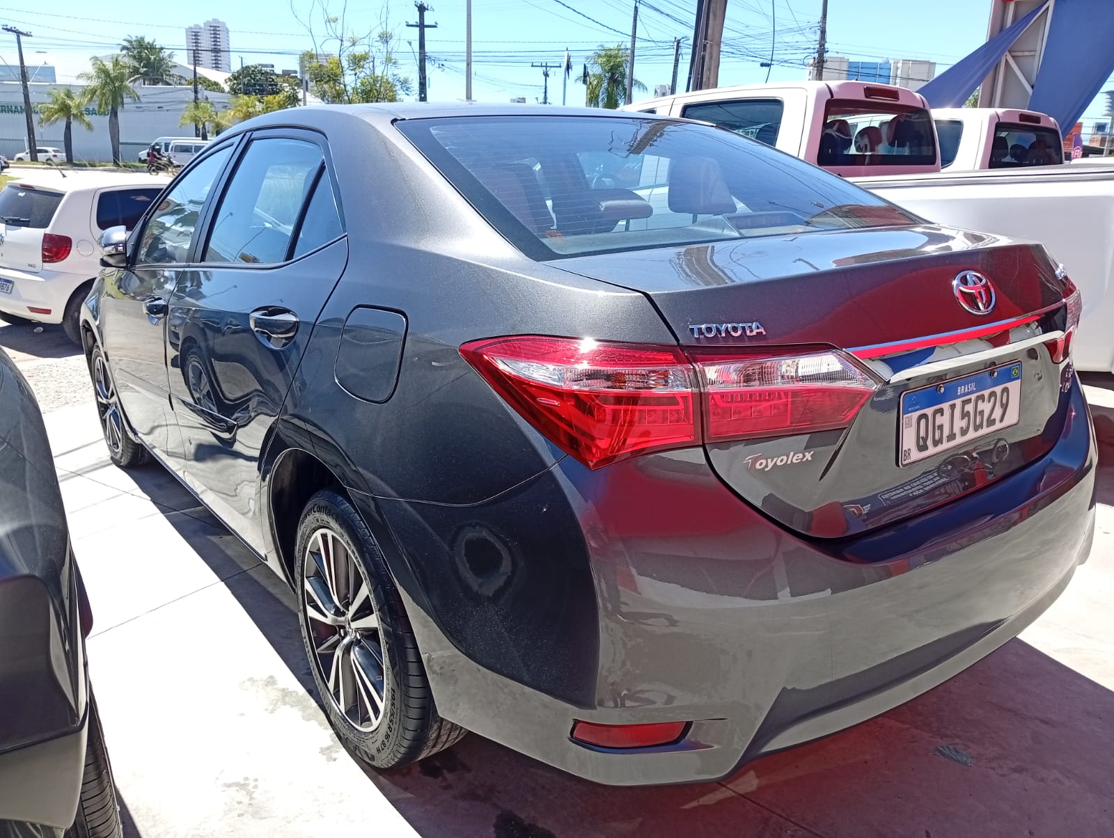 TOYOTA         COROLLA