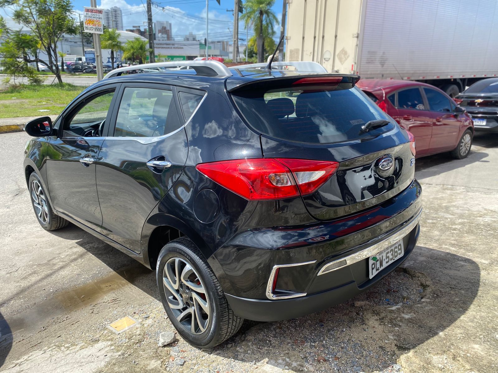 JAC         T40